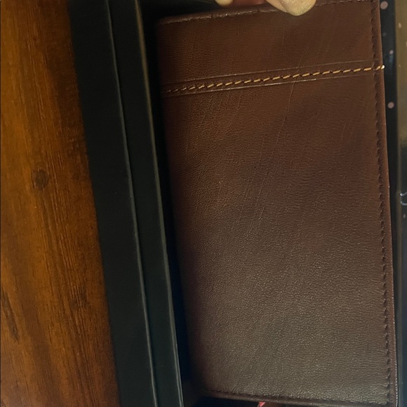 Wrangler Rodeo/Checkbook - Brown - Picture 3 of 3